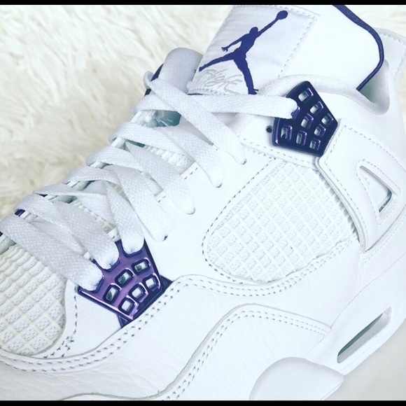 ‼️SOLD‼️ NIKE AIR JORDAN 4 RETRO SNEAKERS - Picture 5 of 11